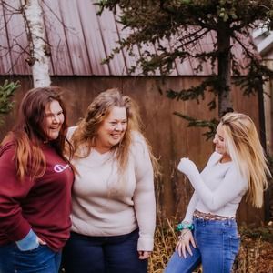 Meet your Posher, Kelly